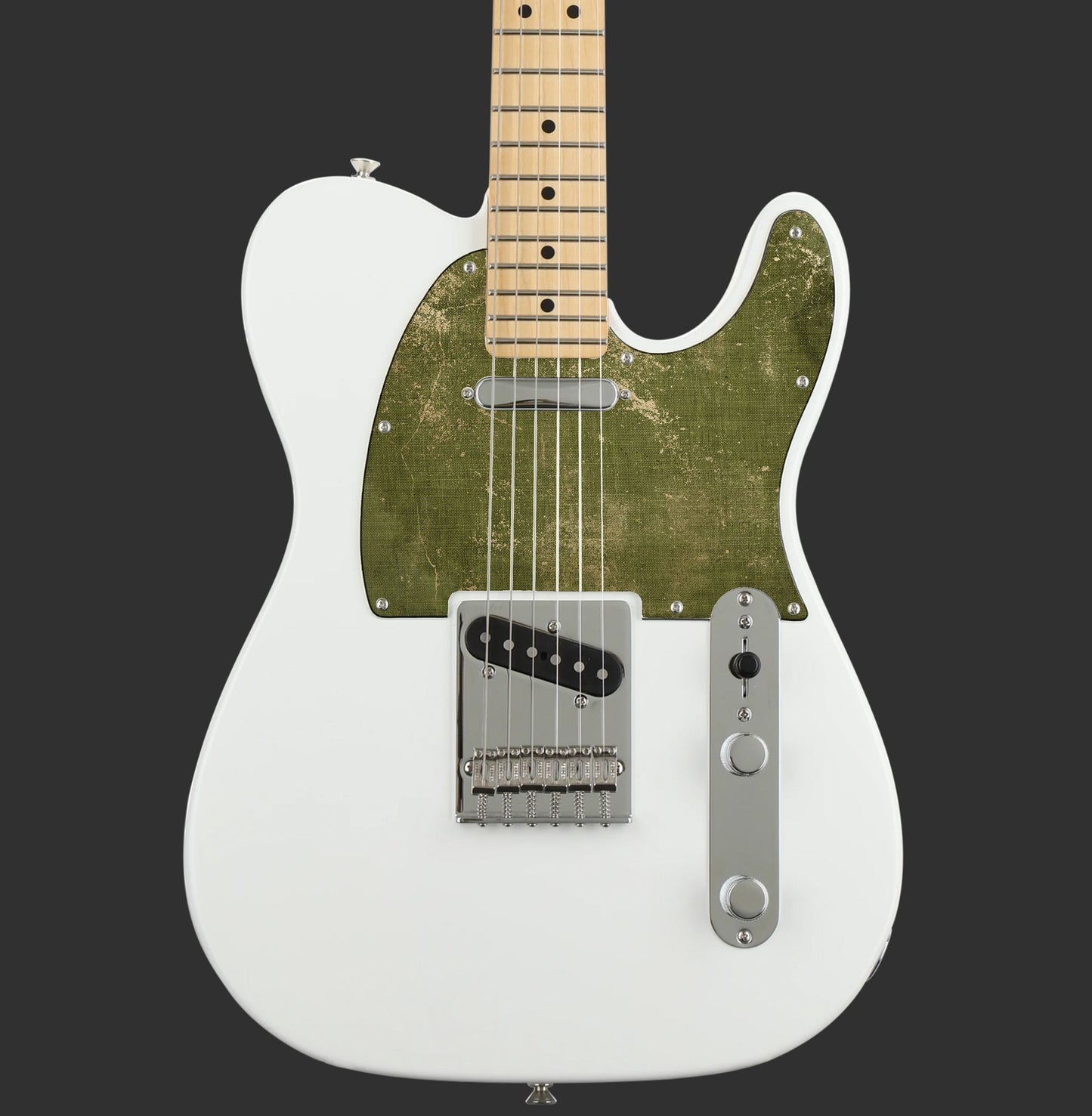 Egyedi Fender Telecaster gitár koptató olívazöld árnyalattal, vintage kopásokkal és természetes textúrával