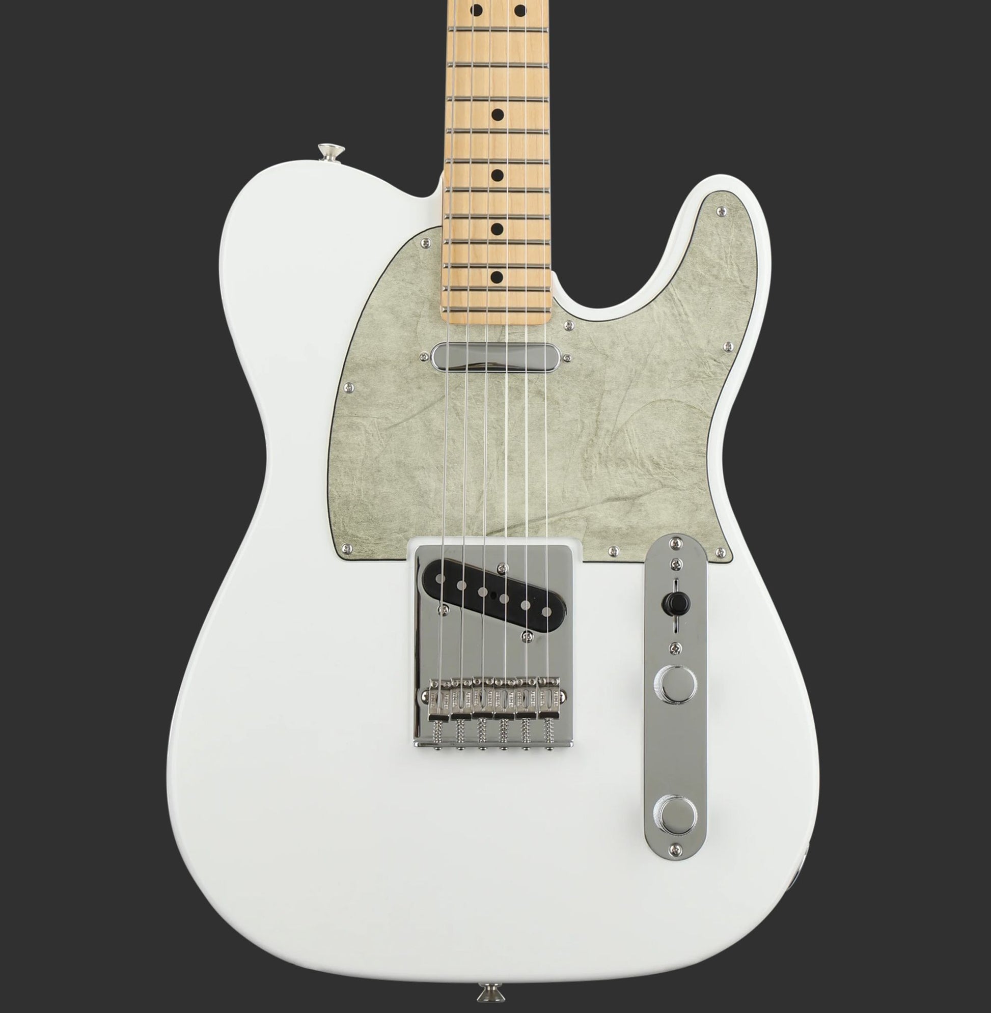 Egyedi Fender Telecaster gitár koptató, halvány törtfehér színben, finom márványszerű textúrával